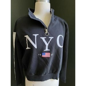 H&M Black & White NYC Crop 1/4 Zip Pullover Size 12-14 Youth or XS/S Adult